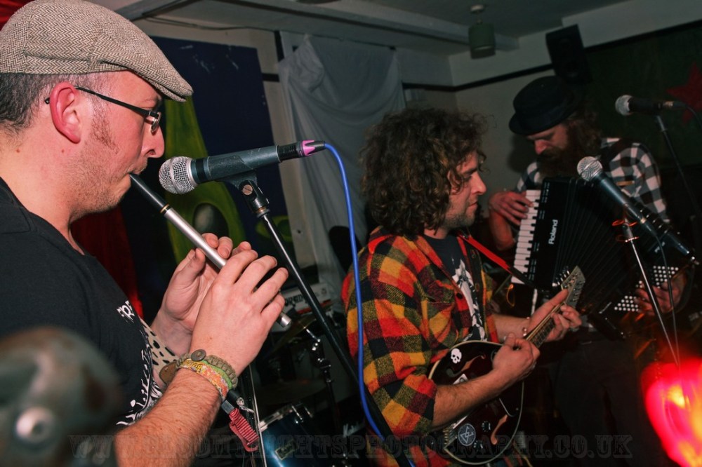 Matildas scoundrels   (17)