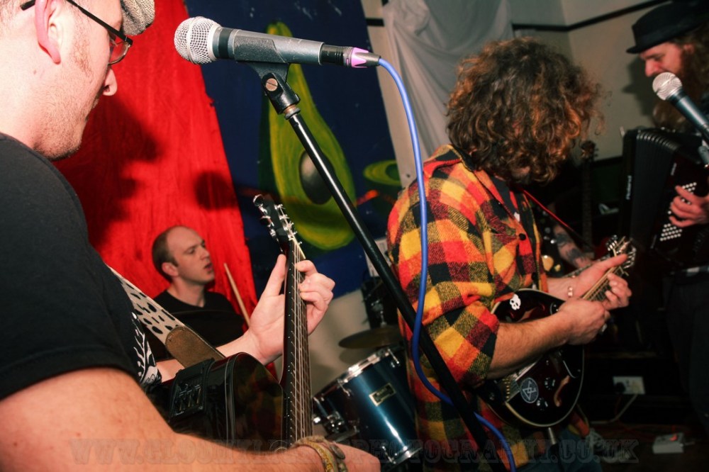 Matildas scoundrels   (25)